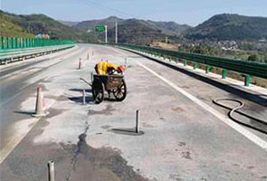 黔东南路基加固